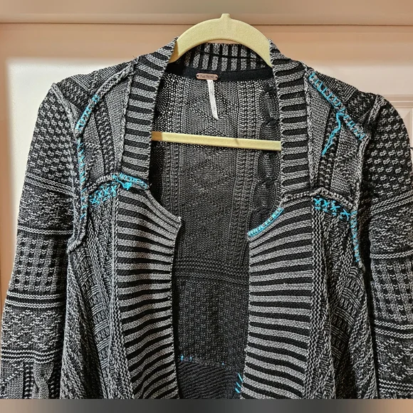 Free People All Washed Out Cardi Asymmetrical Hem Tassel Tie Front Black Small - Picture 10 of 16